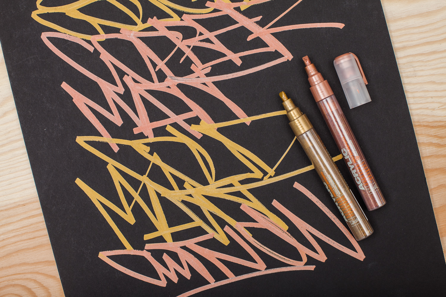 1309_ACRYLIC_Copper_Gold-8237 Montana ACRYLIC Marker 2mm Fine