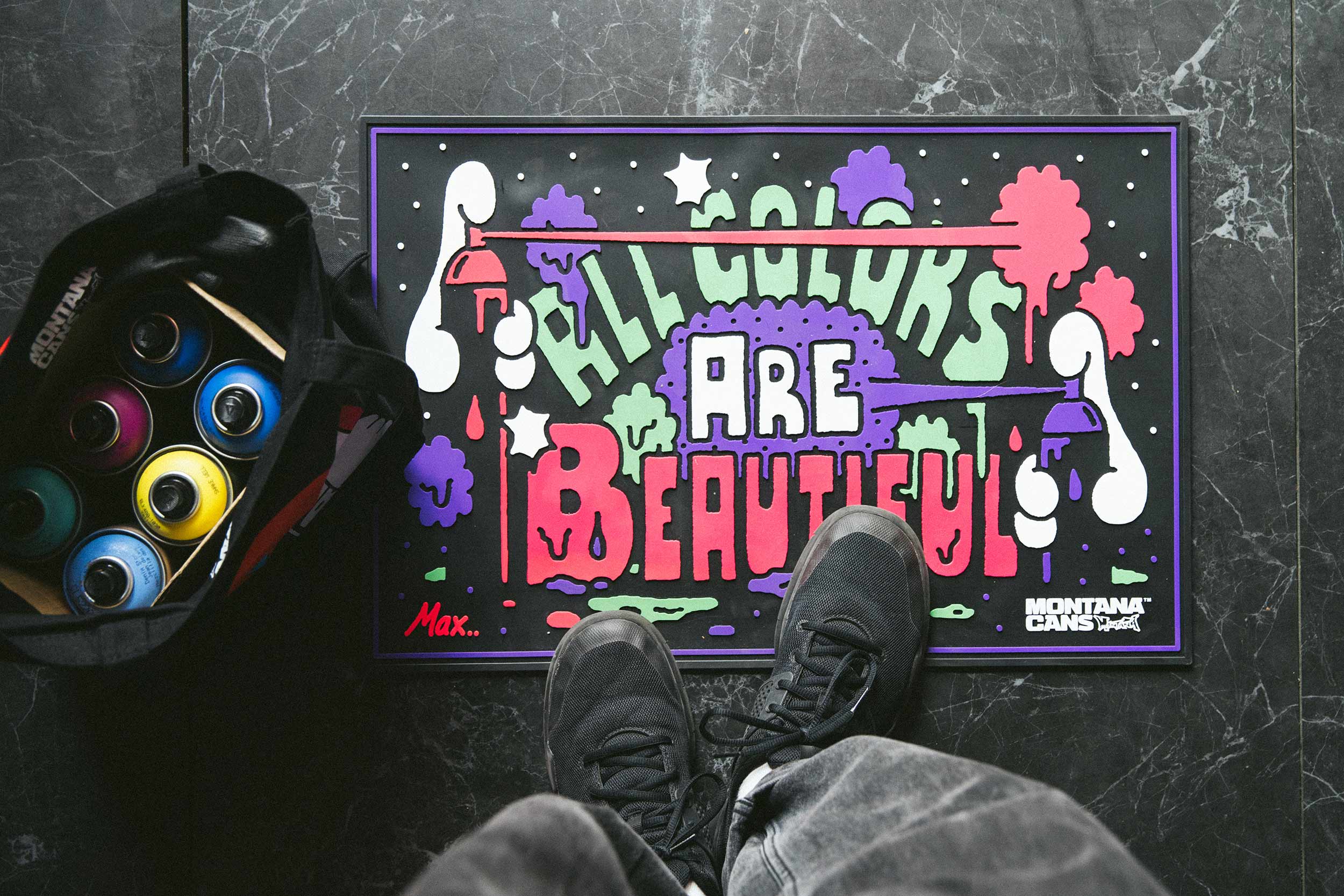 Montana DOORMAT (Fußmatte) - "ALL COLORS ARE BEAUTIFUL" von Max Solca Montana DOORMAT (Fußmatte) - "ALL COLORS ARE BEAUTIFUL" von Max Solca