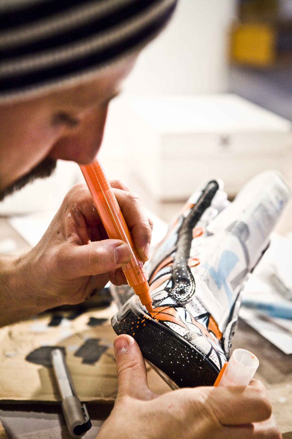 Montana_ACRYLIc_Sneaker_image_11 Montana ACRYLIC Marker 2mm Fine