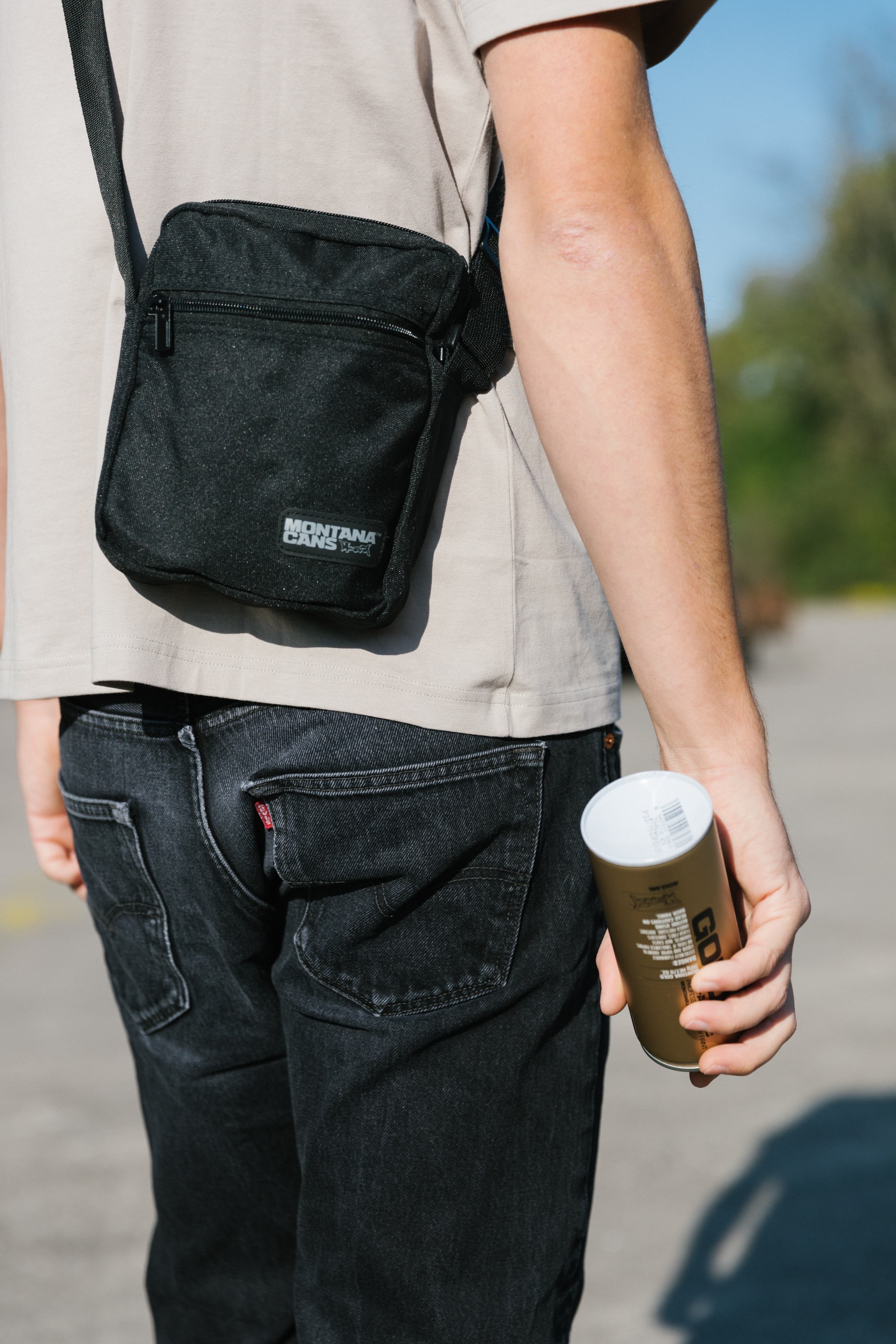 Clothing_Montana_Cans_PHV_Heidelberg_DanielSchreiber_4 Montana Redbag