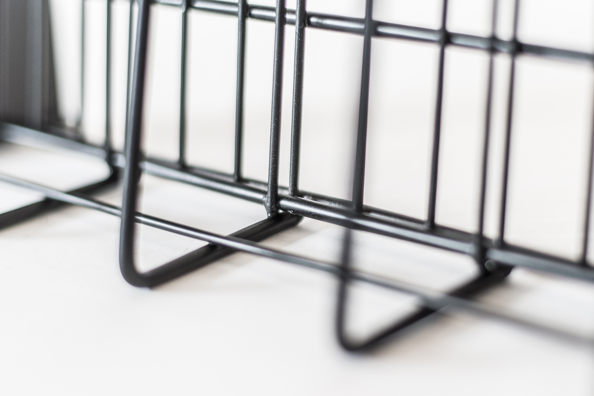 MONTANA-CAN-TRAY-12ER-DETAILS-05 Montana Display Metal Tray 12er