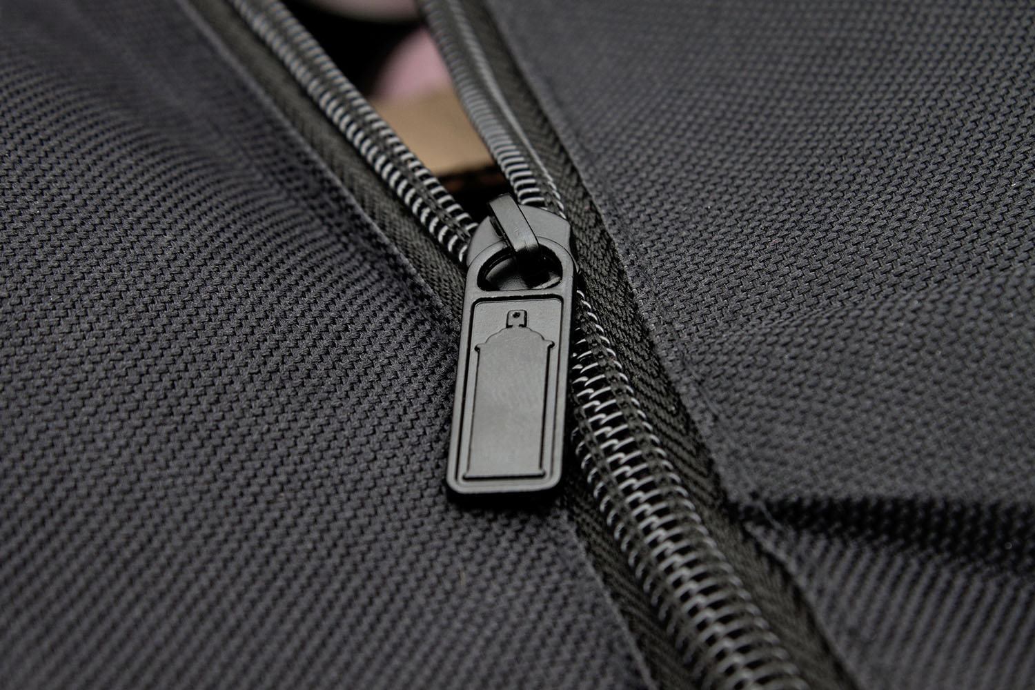 MO-CAN_BAG_MG_7022 Montana Nylon Can Bag