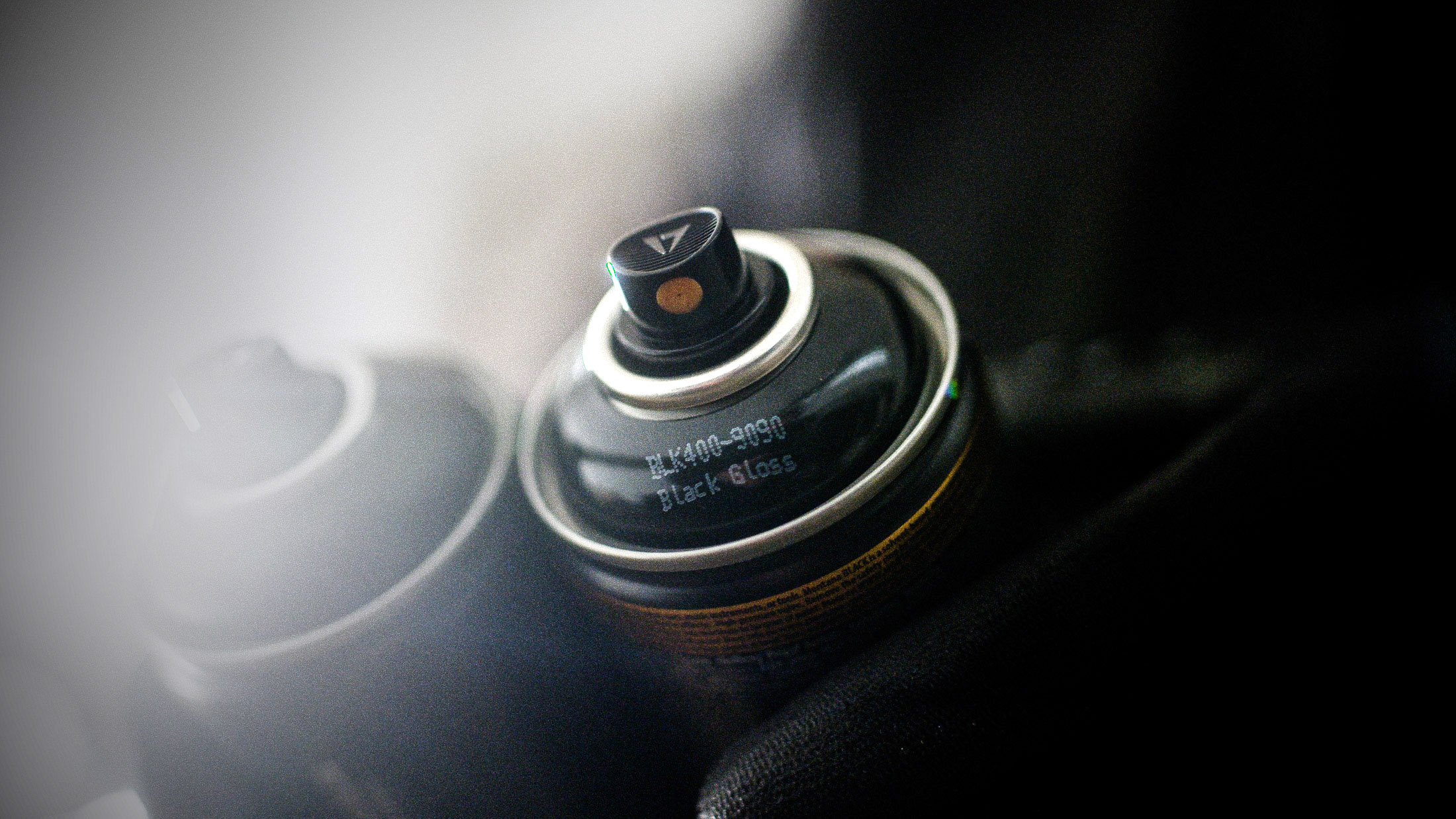 Montana BLACK - BLK 9090 Black Glossy Montana BLACK - BLK 9090 Black Glossy