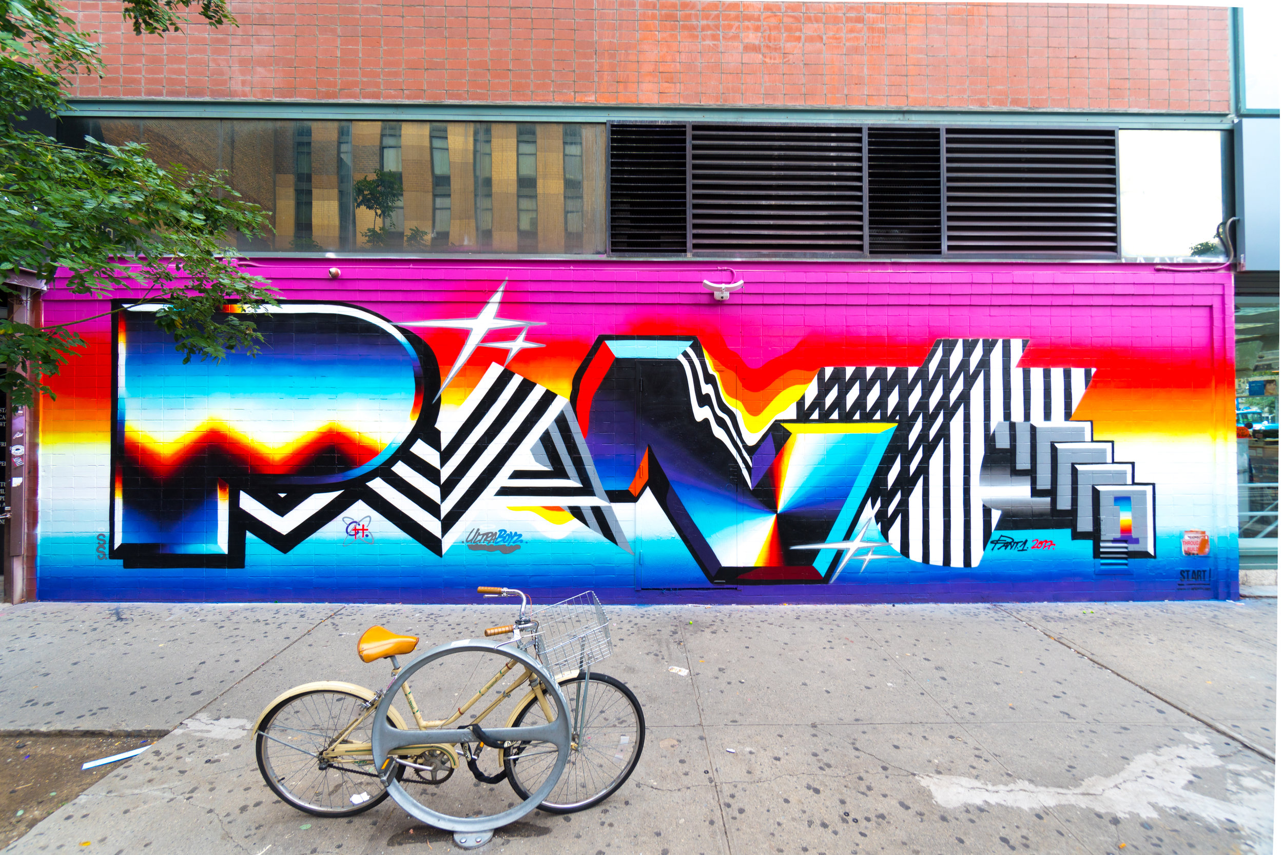 FELIPE-PANTONE-8 BLACK Artist Edition PANTONE