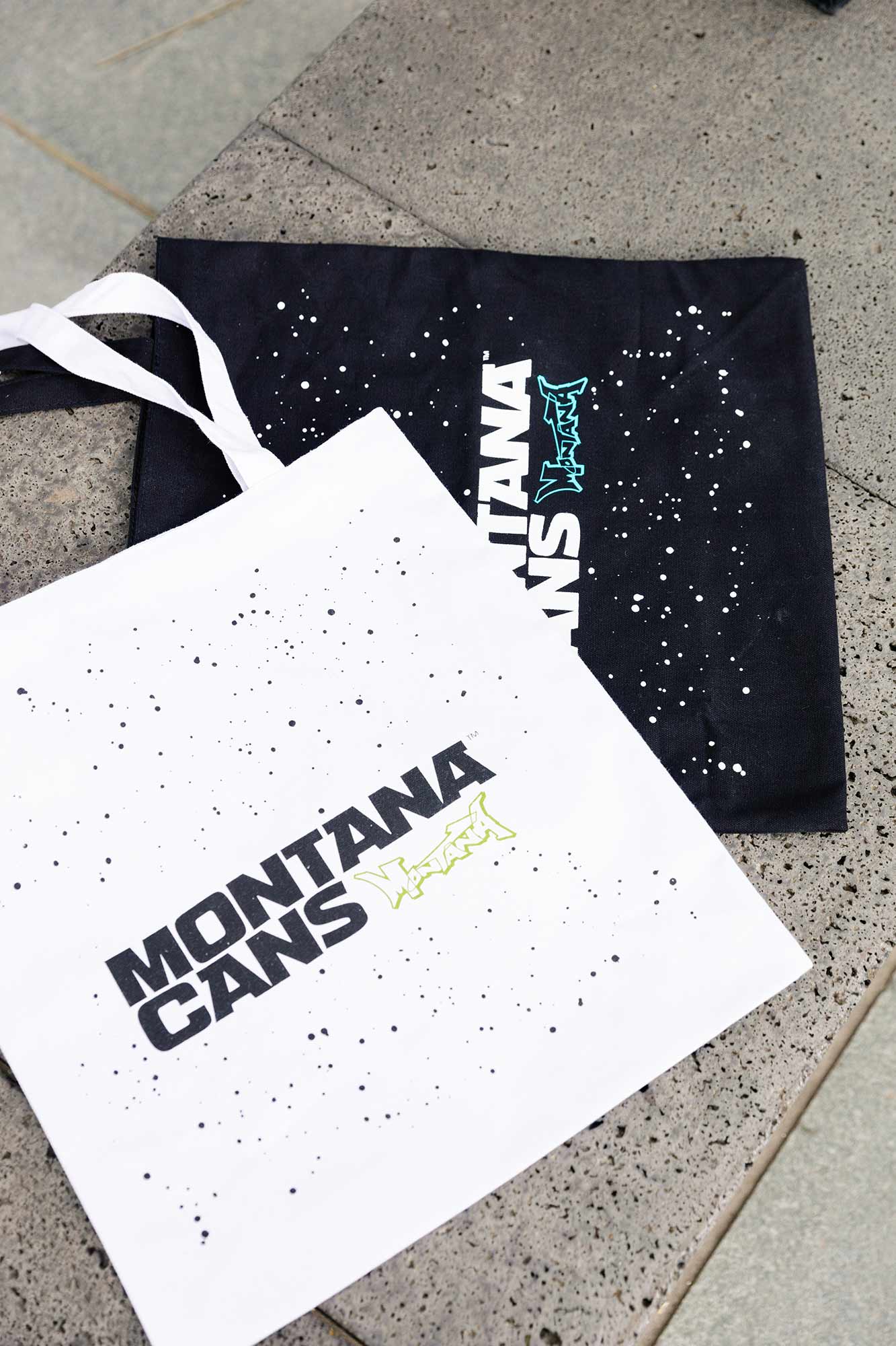 Montana Typo-Logo+Stars Cotton Bag - Black Montana Typo-Logo+Stars Cotton Bag - Black