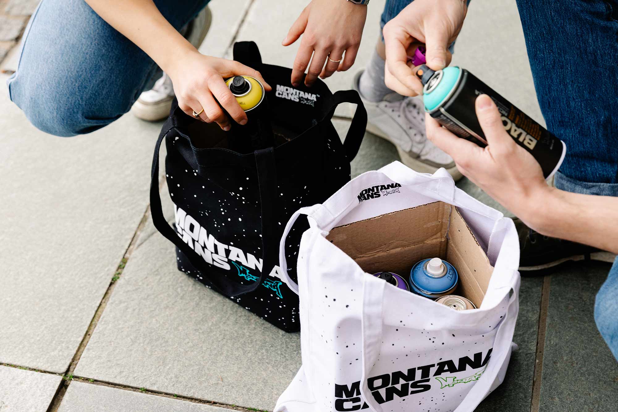 Montana Typo-Logo+Stars Cotton Bag - Black Montana Typo-Logo+Stars Cotton Bag - Black